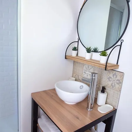 Le Petit Du Desert Apartment