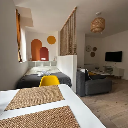 Le Petit Du Desert