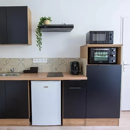 Le Petit Du Desert مْواساك